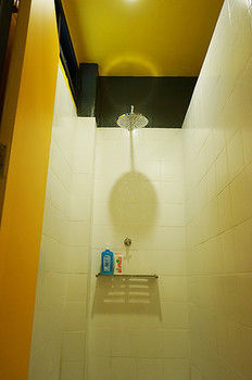 Monkey Dive Hostel Khaolak เขาหลัก ภายนอก รูปภาพ