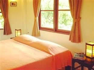 Monkey Dive Hostel Khaolak เขาหลัก ภายนอก รูปภาพ
